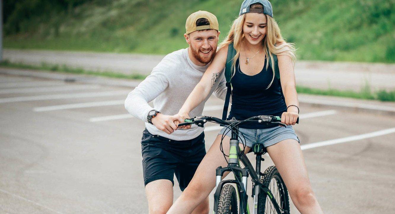 Leren fietsen, bescherming, fiets veiligheid , AlexWater&Bouw